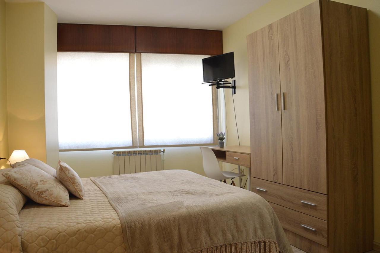 Pension Quilmes Vimianzo 외부 사진