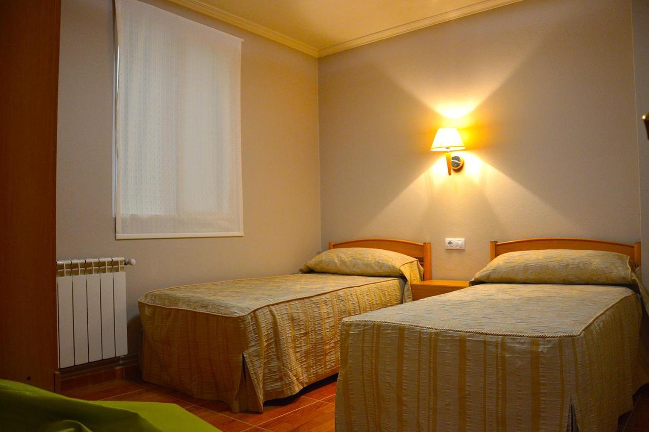 Pension Quilmes Vimianzo 외부 사진